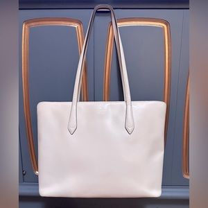 KATE SPADE ♠️ NEW YORK smooth leather tote style bag in parchment white